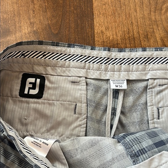 Men's FJ Golf Shorts - Picture 3 of 3
